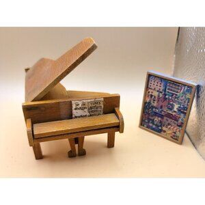 Vintage Doll House Piano Miniature and Wall Art Dh911